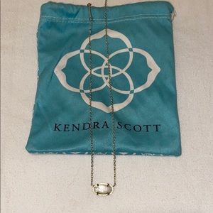 Kendra Scott Elisa Pendant Necklace in Ivory Pearl